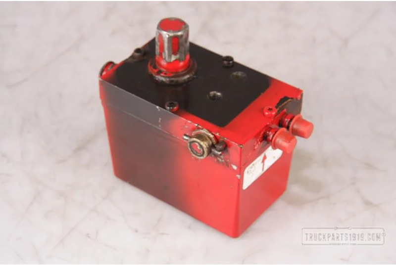Renault Hydraulic System Kantelpomp Renault - Hydraulics for Truck: picture 1 Renault Hydraulic System Kantelpomp Renault - Hydraulics for Truck: picture 1