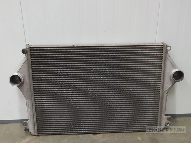 Scania 2433149 Interkoeler - Radiator for Truck: picture 2 Scania 2433149 Interkoeler - Radiator for Truck: picture 2