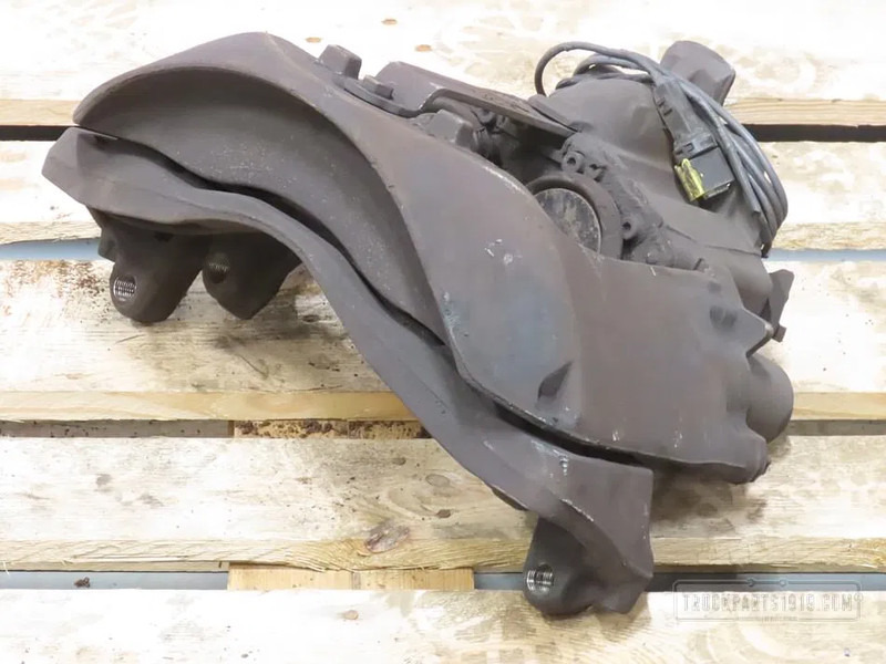 Volvo 21946160 Remklauw Re. - Brake caliper for Truck: picture 2 Volvo 21946160 Remklauw Re. - Brake caliper for Truck: picture 2