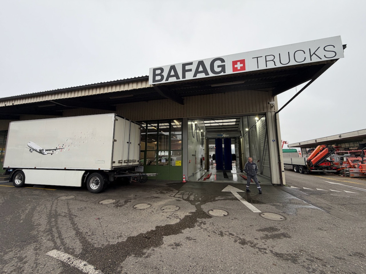 CHEREAU CRD 2 - Closed box trailer: picture 2 CHEREAU CRD 2 - Closed box trailer: picture 2