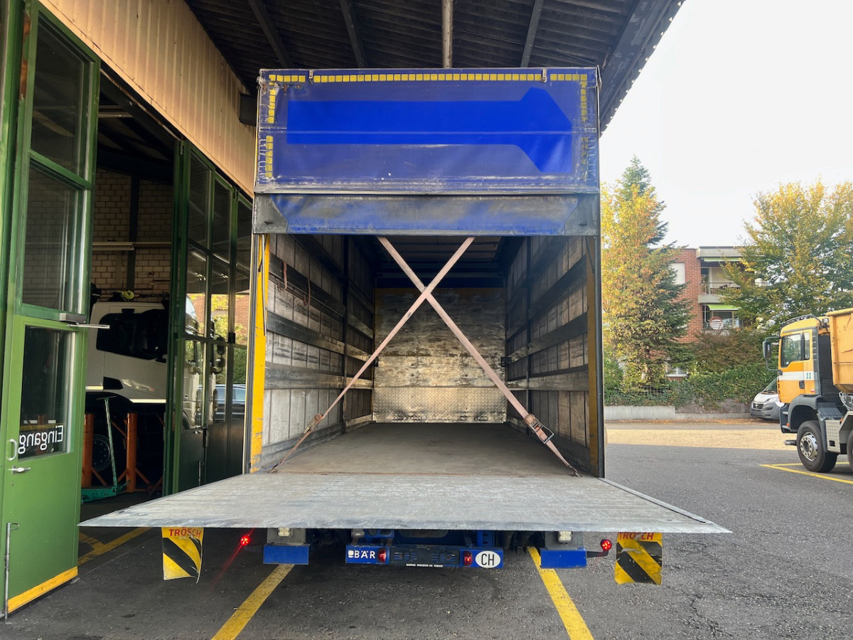 Curtain side truck DAF XF 510 Jumbo: picture 20