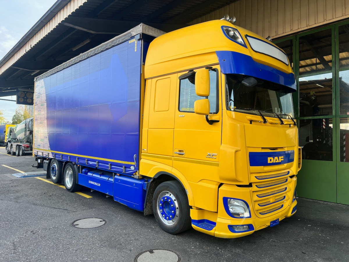 DAF XF 510 Jumbo - Curtain side truck: picture 1 DAF XF 510 Jumbo - Curtain side truck: picture 1