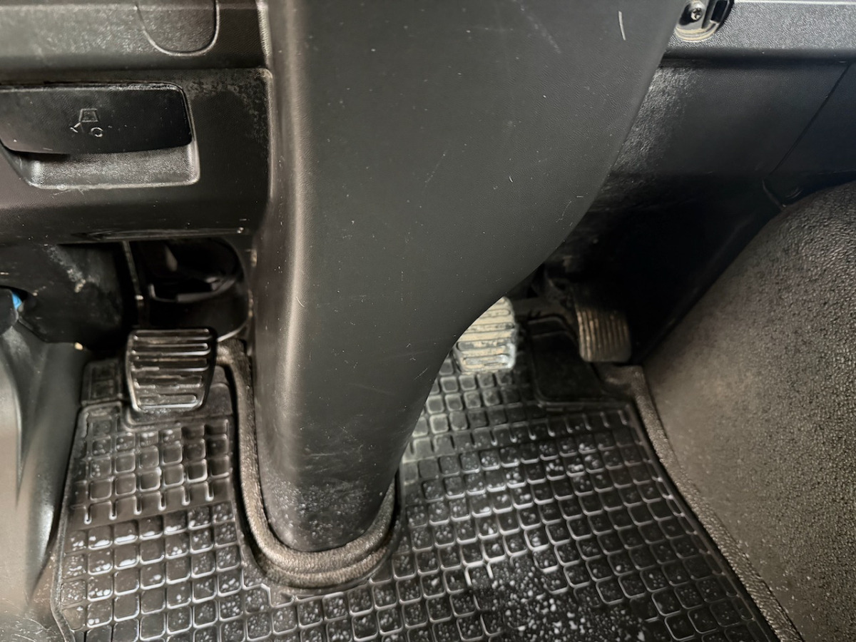 MAN TGL 12.220 - Skip loader truck: picture 5 MAN TGL 12.220 - Skip loader truck: picture 5