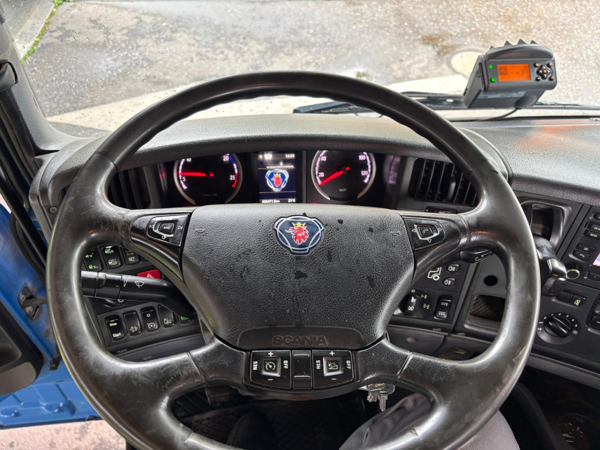 SCANIA G490LB - Hook lift truck: picture 5 SCANIA G490LB - Hook lift truck: picture 5