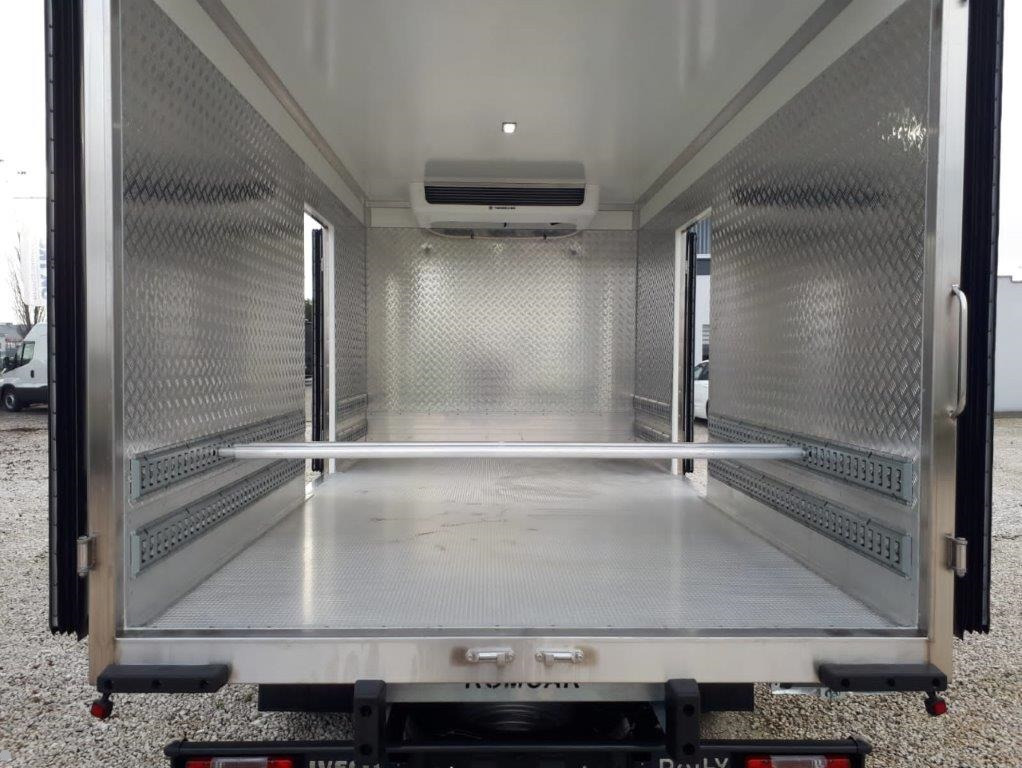Iveco Daily 70C21A8 Tiefkühkoffer -18°C - Refrigerated delivery van: picture 2 Iveco Daily 70C21A8 Tiefkühkoffer -18°C - Refrigerated delivery van: picture 2
