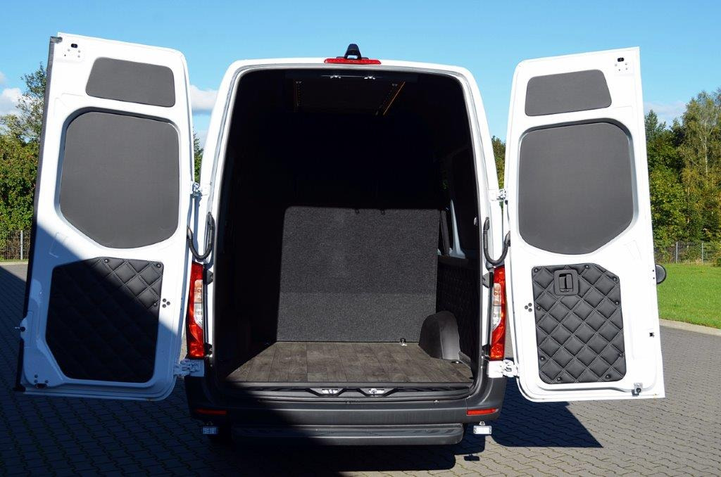 Mercedes 319 L3H2 9-Sitzer - Combi van: picture 5 Mercedes 319 L3H2 9-Sitzer - Combi van: picture 5