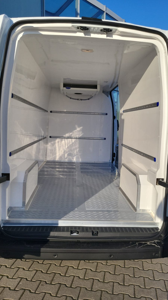 Renault Master 170 L3H2 Kühlkasten 220V Standkühlung - Refrigerated delivery van: picture 3 Renault Master 170 L3H2 Kühlkasten 220V Standkühlung - Refrigerated delivery van: picture 3
