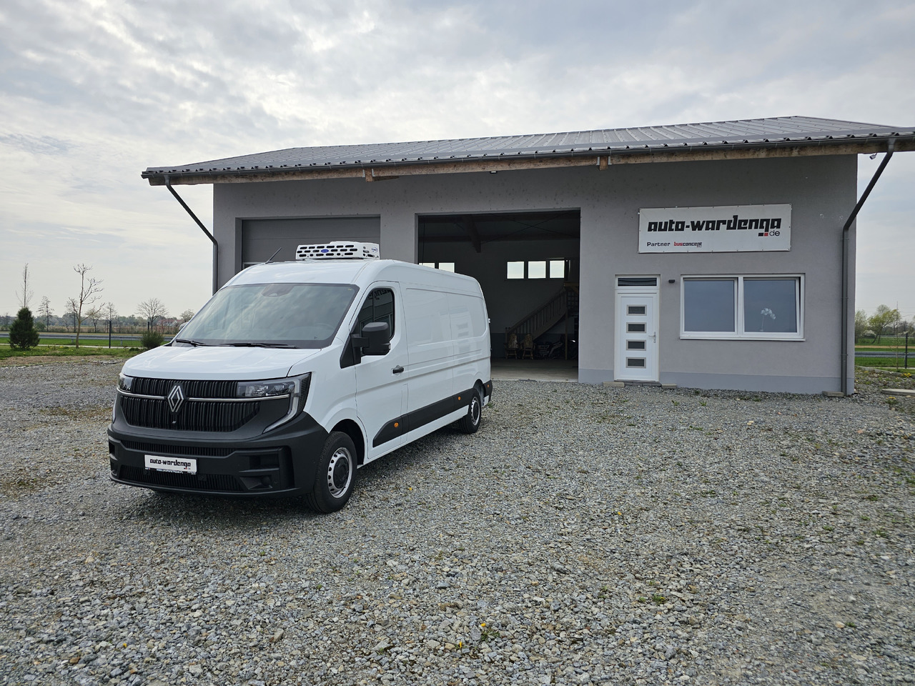 Renault Master 170 L3H2 Kühlkasten 220V Standkühlung - Refrigerated delivery van: picture 5 Renault Master 170 L3H2 Kühlkasten 220V Standkühlung - Refrigerated delivery van: picture 5