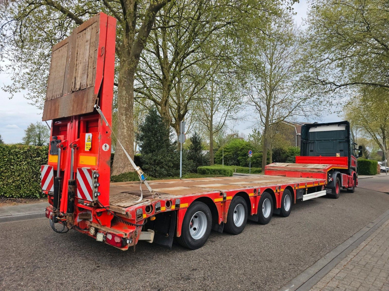 Kässbohrer LB4E Semie Tieflader Mit Rampen - Low loader semi-trailer: picture 2 Kässbohrer LB4E Semie Tieflader Mit Rampen - Low loader semi-trailer: picture 2
