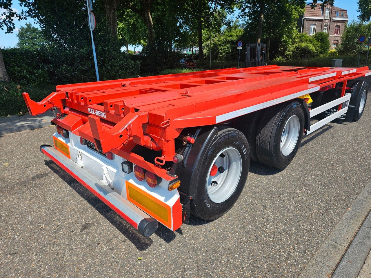 Kel-Berg D24 3 Achs Abroll Kipper Annhänger - Roll-off/ Skip trailer: picture 4 Kel-Berg D24 3 Achs Abroll Kipper Annhänger - Roll-off/ Skip trailer: picture 4