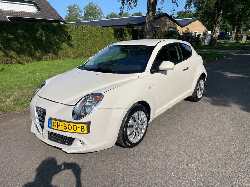 Alfa Romeo MiTo ALFA MITO Diesel MEGA MOOI - Car: picture 1 Alfa Romeo MiTo ALFA MITO Diesel MEGA MOOI - Car: picture 1