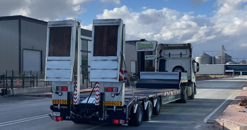 EMIRSAN 2024 - Low loader semi-trailer: picture 3 EMIRSAN 2024 - Low loader semi-trailer: picture 3