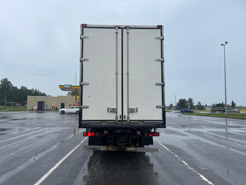 Volvo FH500 Globe XL - Box truck: picture 4 Volvo FH500 Globe XL - Box truck: picture 4