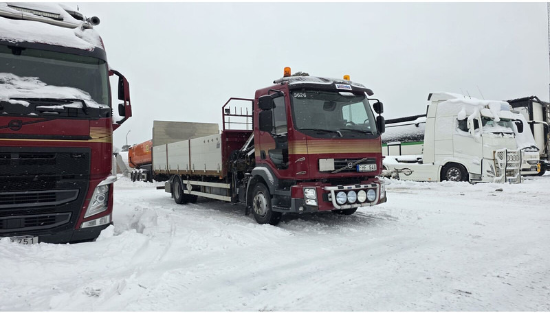 Dropside/ Flatbed truck, Crane truck Volvo FL240: picture 6 Dropside/ Flatbed truck, Crane truck Volvo FL240: picture 6