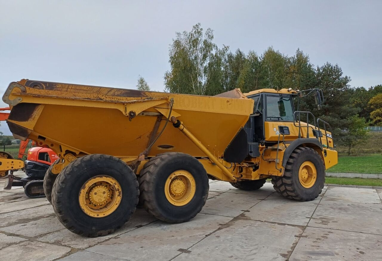 Bell B30E - Articulated dumper: picture 5 Bell B30E - Articulated dumper: picture 5
