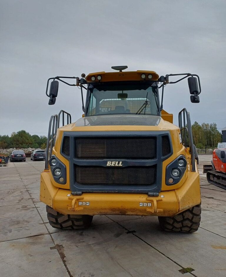 Bell B30E - Articulated dumper: picture 1 Bell B30E - Articulated dumper: picture 1