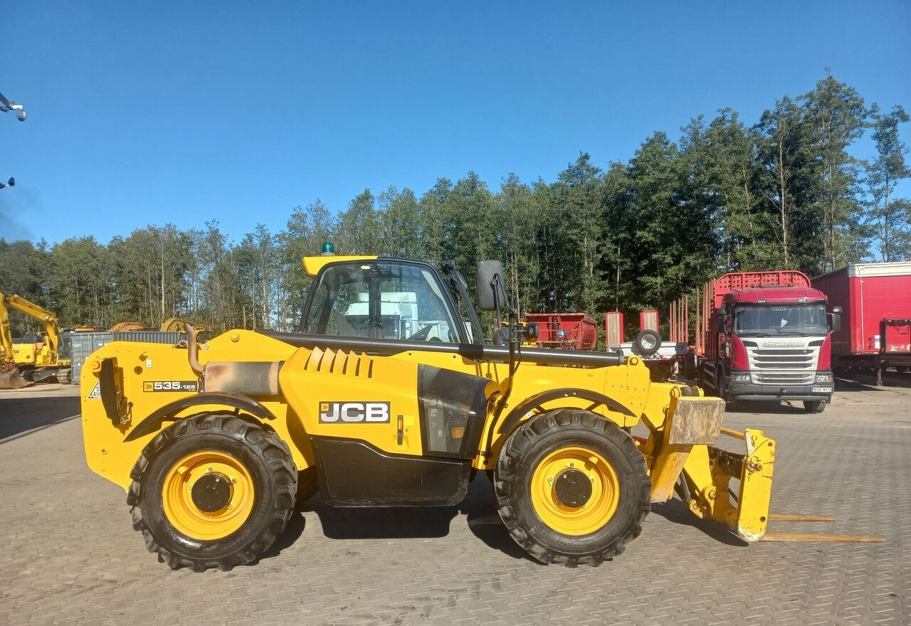 JCB 535-125 - Telescopic handler: picture 3 JCB 535-125 - Telescopic handler: picture 3