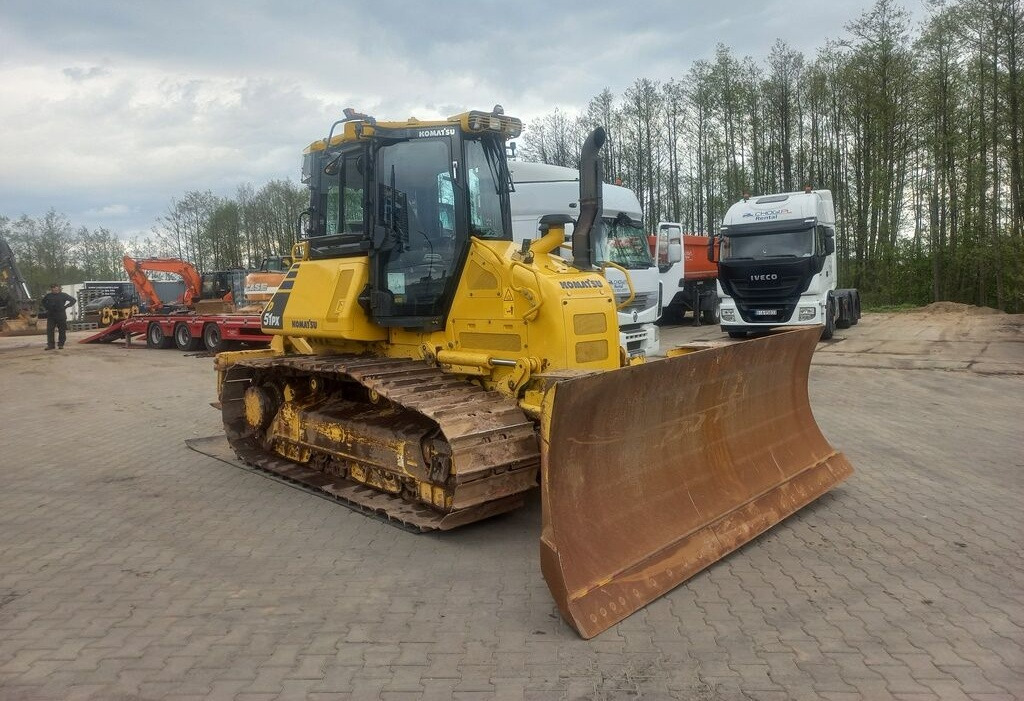 Komatsu D51PX-24 - Bulldozer: picture 3 Komatsu D51PX-24 - Bulldozer: picture 3
