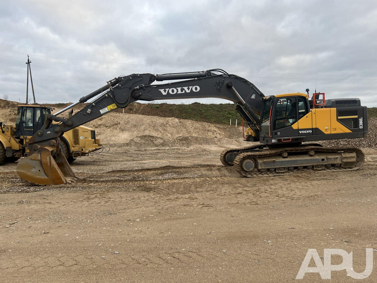Volvo EC380El - Crawler excavator: picture 2 Volvo EC380El - Crawler excavator: picture 2