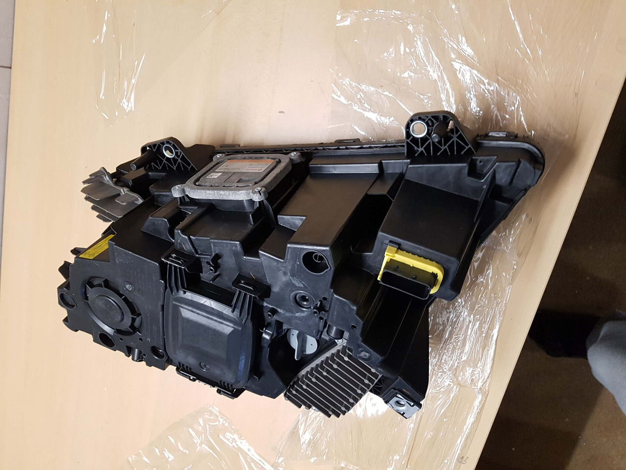 COMPLETE SET VOOR VOLVO FH4 (FH16 LOOK) DEPO XENON KOPLAMPEN + MISTLAMPEN LINKS EN RECHTS. 000126 - Fog light for Truck: picture 4 COMPLETE SET VOOR VOLVO FH4 (FH16 LOOK) DEPO XENON KOPLAMPEN + MISTLAMPEN LINKS EN RECHTS. 000126 - Fog light for Truck: picture 4