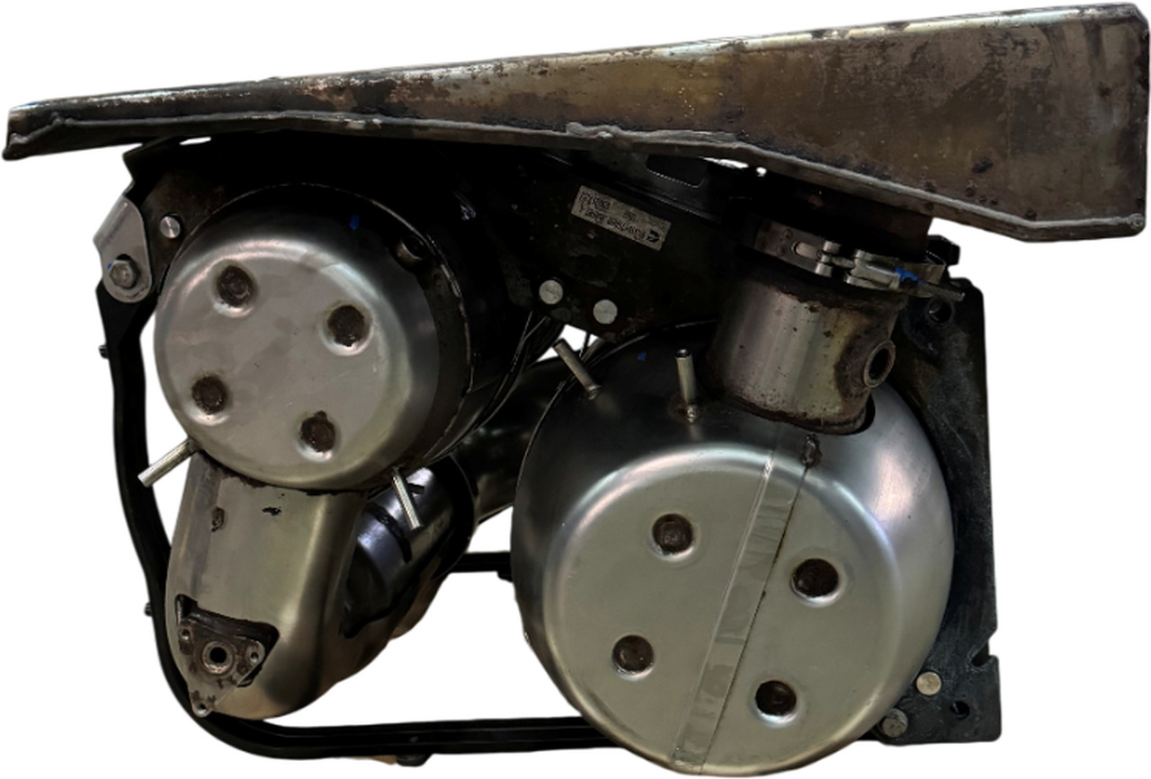 DAF LF EURO 6 KATALYSATOR COMPLEET GEREVISEERD + STATIEGELD 1714742REC - Catalytic converter for Truck: picture 4 DAF LF EURO 6 KATALYSATOR COMPLEET GEREVISEERD + STATIEGELD 1714742REC - Catalytic converter for Truck: picture 4