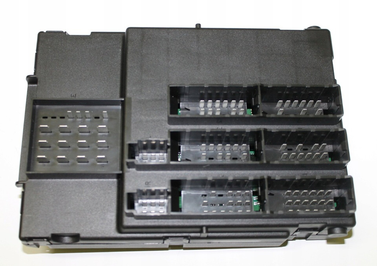 MAN ECU-ZBR BESTURINGSEENHEID WABCO 4462100090 - ECU for Truck: picture 2 MAN ECU-ZBR BESTURINGSEENHEID WABCO 4462100090 - ECU for Truck: picture 2