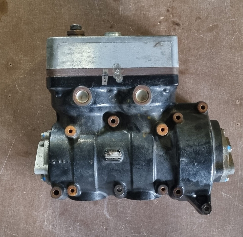 MAN TGS TGX E6 LUCHTCOMPRESSOR GERECONDITIONEERD + BORG | 51541007245 - Air brake compressor for Truck: picture 1 MAN TGS TGX E6 LUCHTCOMPRESSOR GERECONDITIONEERD + BORG | 51541007245 - Air brake compressor for Truck: picture 1