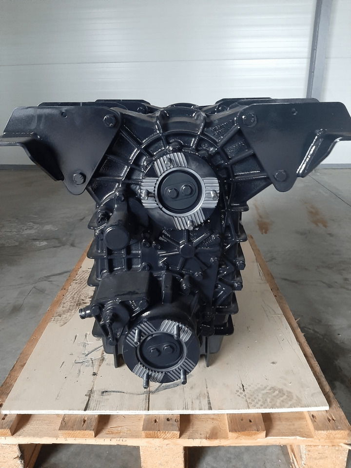 Man tussenbak nieuw - Transmission for Truck: picture 1 Man tussenbak nieuw - Transmission for Truck: picture 1