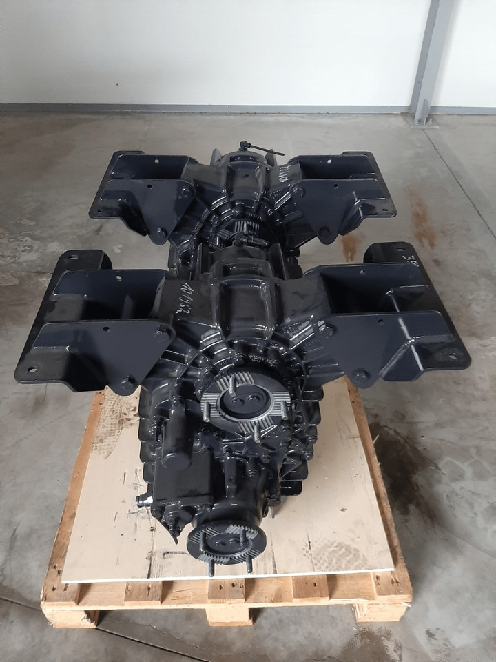 Man tussenbak nieuw - Transmission for Truck: picture 4 Man tussenbak nieuw - Transmission for Truck: picture 4