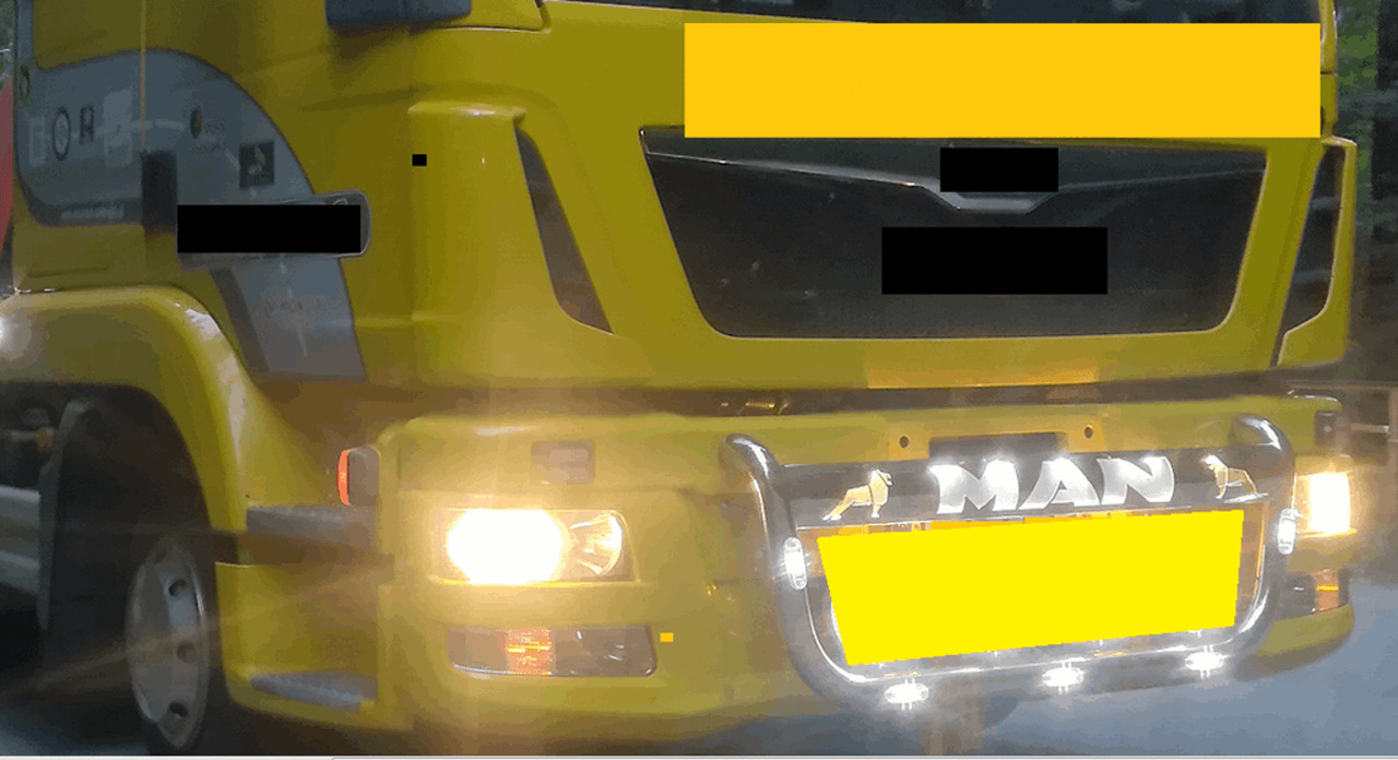 Nieuwe RVS frontbeugel voor MAN met logo en verlichting - Frame/ Chassis for Truck: picture 2 Nieuwe RVS frontbeugel voor MAN met logo en verlichting - Frame/ Chassis for Truck: picture 2