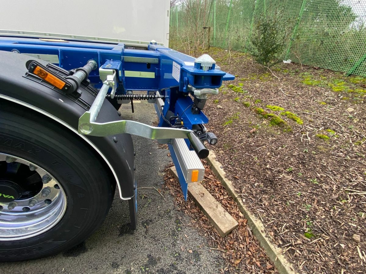 New D-TEC CONTAINER CHASSIS PM-3-SSliding - Container transporter/ Swap body trailer: picture 5 New D-TEC CONTAINER CHASSIS PM-3-SSliding - Container transporter/ Swap body trailer: picture 5