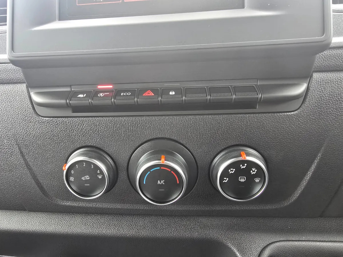 New Renault Master L4H2 RWD - Panel van: picture 4 New Renault Master L4H2 RWD - Panel van: picture 4