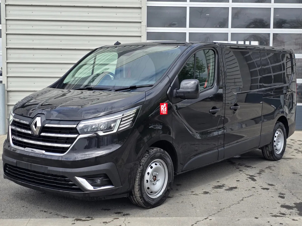 New Renault Trafic Red Edition -150BHP - Small van: picture 2 New Renault Trafic Red Edition -150BHP - Small van: picture 2