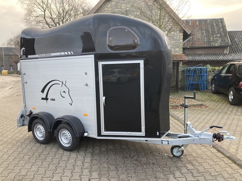 CHEVAL Liberté Gold One paardentrailer - Horse trailer: picture 1 CHEVAL Liberté Gold One paardentrailer - Horse trailer: picture 1