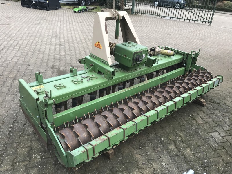 Celli rotorkopeg 3.00 m met pakkerrol - Power harrow: picture 3 Celli rotorkopeg 3.00 m met pakkerrol - Power harrow: picture 3