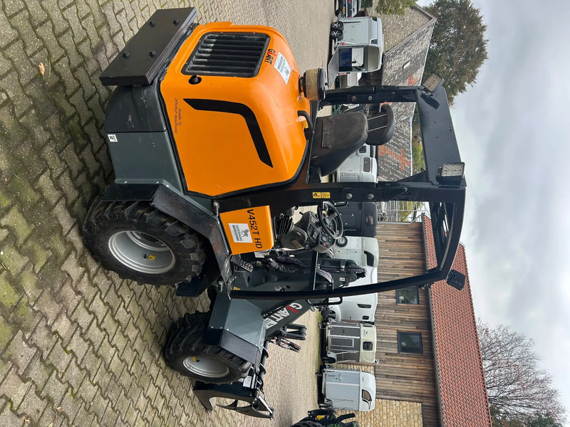 Giant V452T HD - Compact loader: picture 4 Giant V452T HD - Compact loader: picture 4