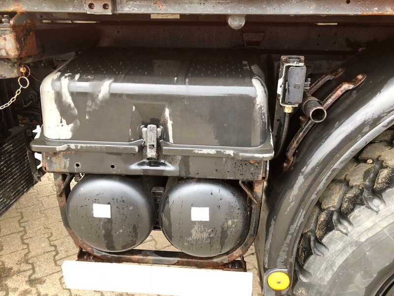 Dropside/ Flatbed truck, Municipal/ Special vehicle Mercedes-Benz Unimog U400: picture 7 Dropside/ Flatbed truck, Municipal/ Special vehicle Mercedes-Benz Unimog U400: picture 7