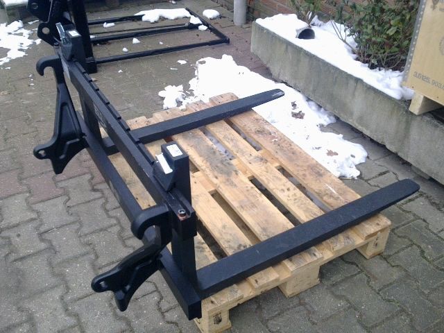 Palletbord met palletlepels / palletvorken - Forks for Agricultural machinery: picture 3 Palletbord met palletlepels / palletvorken - Forks for Agricultural machinery: picture 3