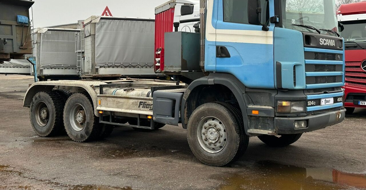 Scania 124C 6x6 steel - Tractor unit: picture 1 Scania 124C 6x6 steel - Tractor unit: picture 1