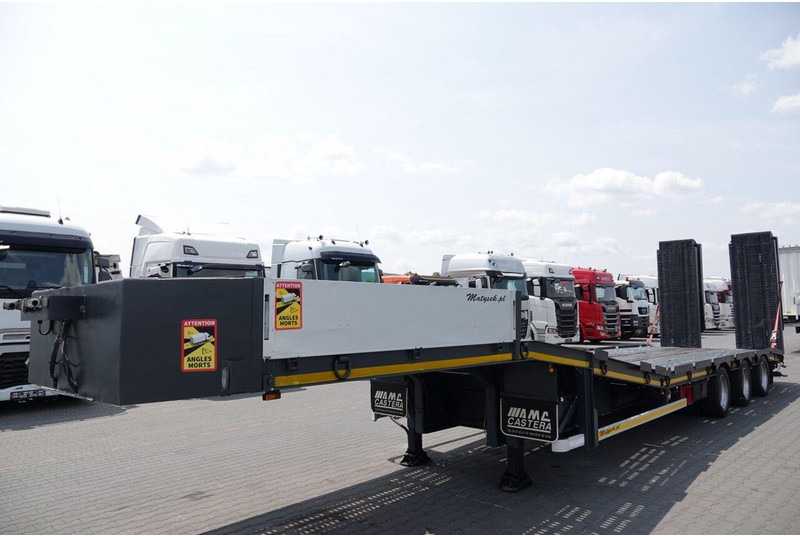 AMC Castera NACZEPA LAWETA / NISKOPODWOZIOWA / 13,3 M / PODEST HYDRAULICZNY - Low loader semi-trailer: picture 3 AMC Castera NACZEPA LAWETA / NISKOPODWOZIOWA / 13,3 M / PODEST HYDRAULICZNY - Low loader semi-trailer: picture 3