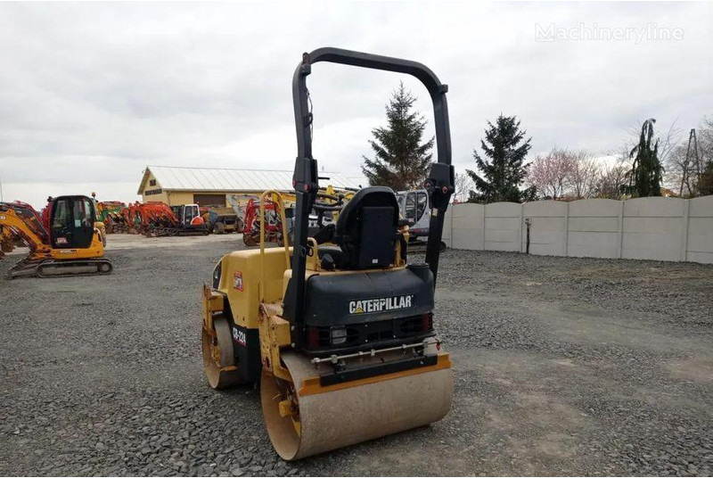 Caterpillar CB -224 Úthenger - Roller: picture 4 Caterpillar CB -224 Úthenger - Roller: picture 4