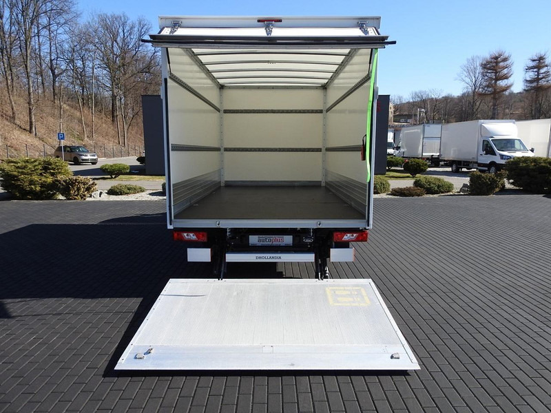 Closed box van Ford TRANSIT KONTENER WINDA 8 PALET BLIŹNIACZE KOŁA KLIMATYZACJA 13: picture 11 Closed box van Ford TRANSIT KONTENER WINDA 8 PALET BLIŹNIACZE KOŁA KLIMATYZACJA 13: picture 11