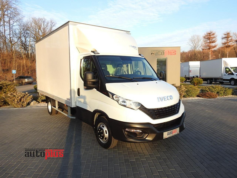 Iveco DAILY 35S16 KONTENER WINDA 8 PALET TEMPOMAT KLIMATYZACJA BLIŹNIA - Closed box van: picture 1 Iveco DAILY 35S16 KONTENER WINDA 8 PALET TEMPOMAT KLIMATYZACJA BLIŹNIA - Closed box van: picture 1