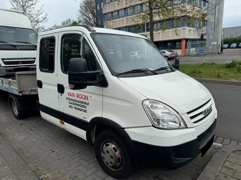 Iveco Daily 40C18 / Doka - Autotransporter truck: picture 2 Iveco Daily 40C18 / Doka - Autotransporter truck: picture 2