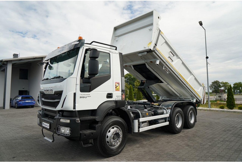 Iveco TRAKKER 360 - Tipper: picture 2 Iveco TRAKKER 360 - Tipper: picture 2