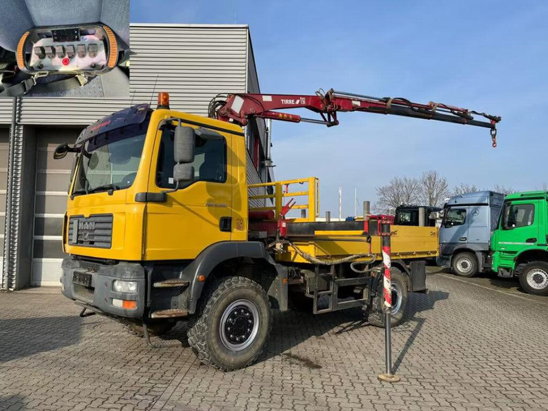 MAN TG-M 18.280 / 4x4 / Crane - Dropside/ Flatbed truck, Crane truck: picture 2 MAN TG-M 18.280 / 4x4 / Crane - Dropside/ Flatbed truck, Crane truck: picture 2