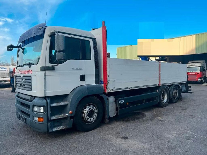 MAN TGA 26.360 - Dropside/ Flatbed truck: picture 1 MAN TGA 26.360 - Dropside/ Flatbed truck: picture 1
