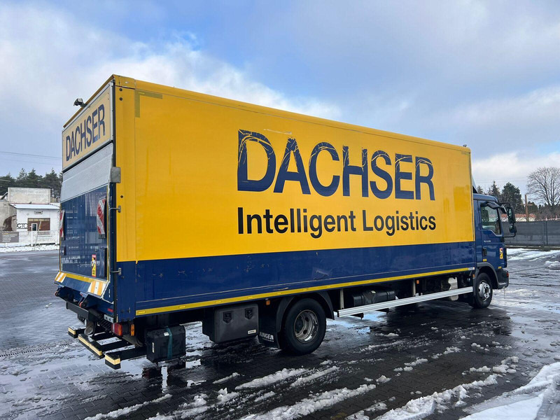 MAN TGL 12.250 BOX+LIFT 1.HAND - Box truck: picture 4 MAN TGL 12.250 BOX+LIFT 1.HAND - Box truck: picture 4