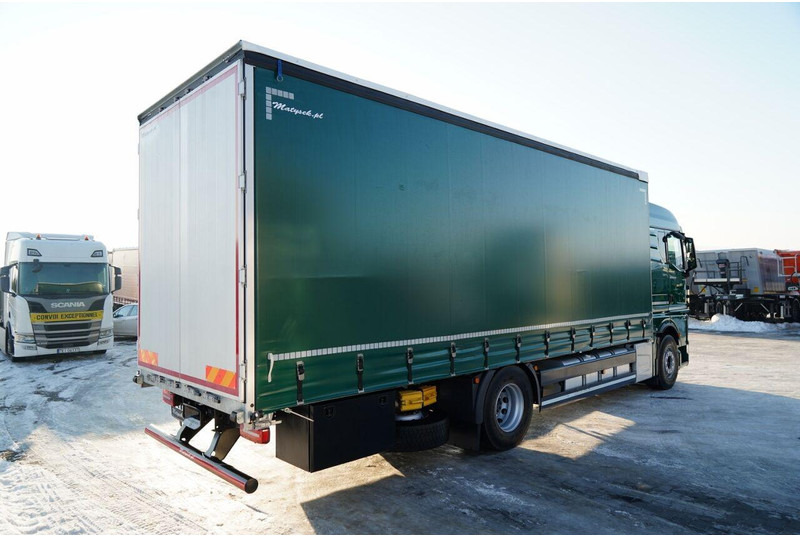 MAN TGX 18.470 - Curtain side truck: picture 5 MAN TGX 18.470 - Curtain side truck: picture 5