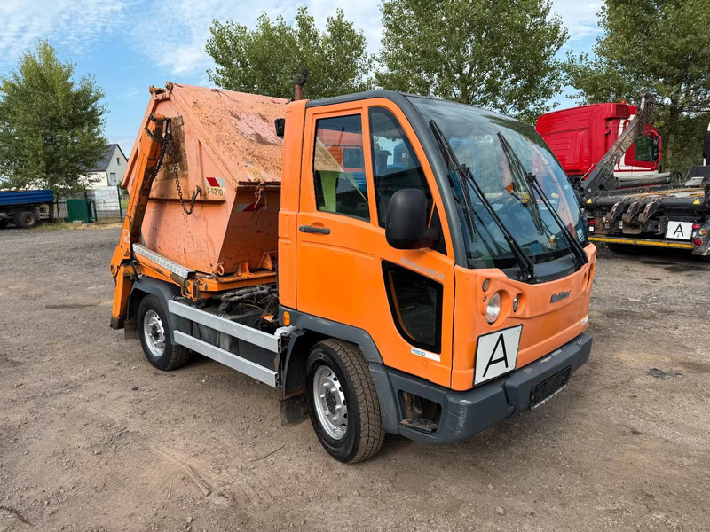 MULTICAR M30 / Meier-Ratio CT 2-ton / 4×4 / Container - Skip loader truck: picture 1 MULTICAR M30 / Meier-Ratio CT 2-ton / 4×4 / Container - Skip loader truck: picture 1